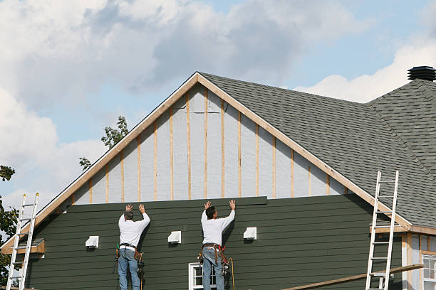 Professional Emergency Siding Repair technician working in Long Lake, MN